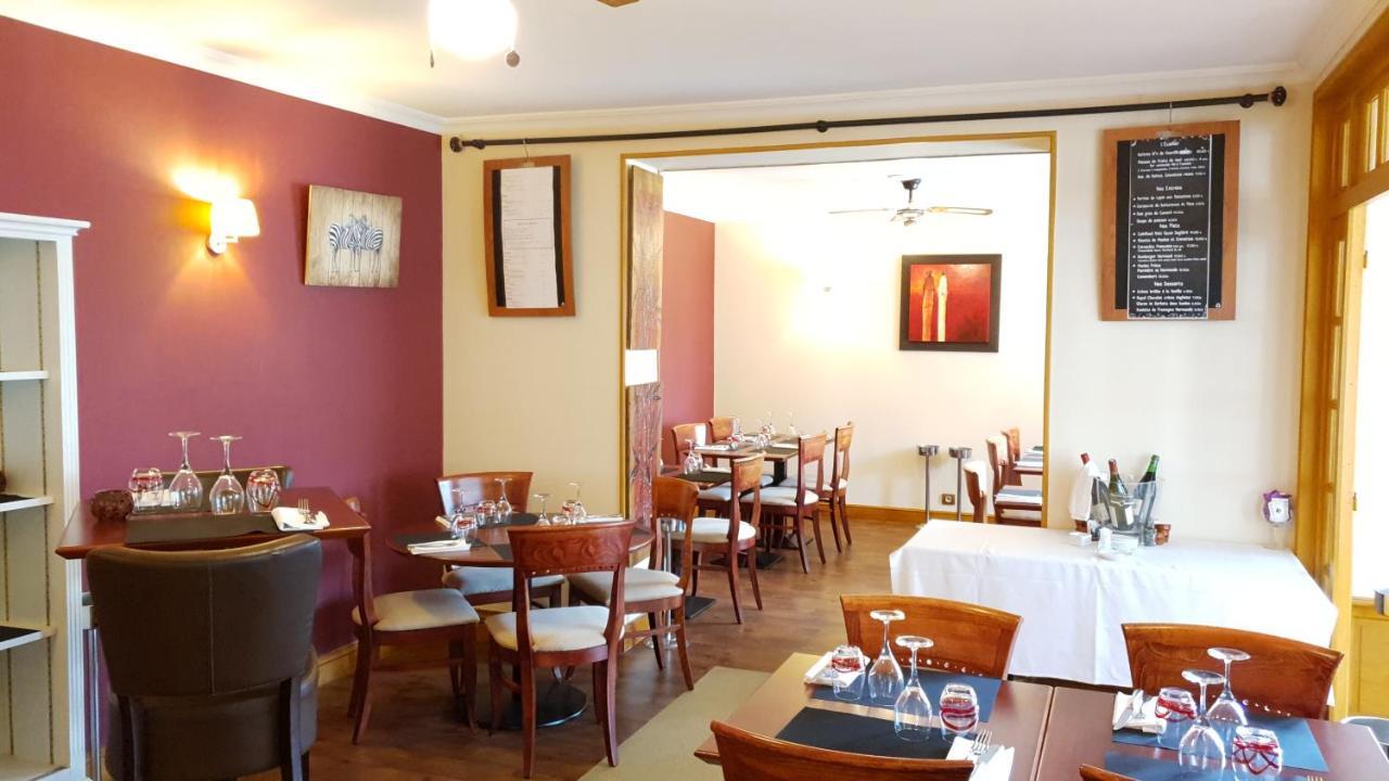 Hotel-Restaurant Le Normandie Luc-sur-Mer Εξωτερικό φωτογραφία